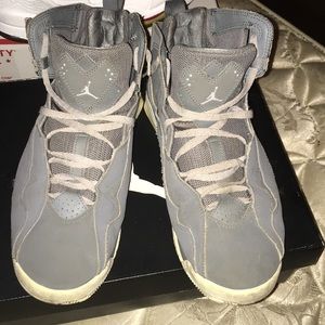 Jordan grey true flights